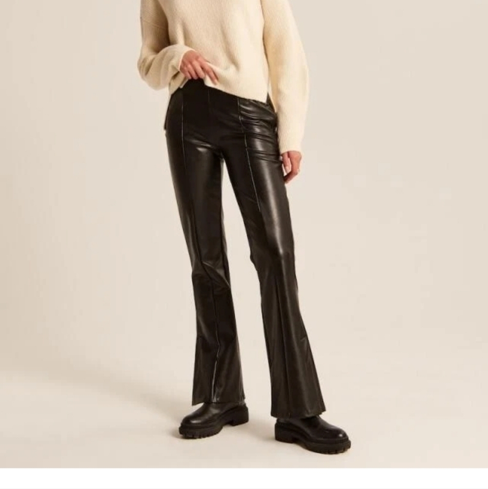 Abercrombie & Fitch A&F Split-Hem Vegan Leather Slim Flare Pant Black Sz S New